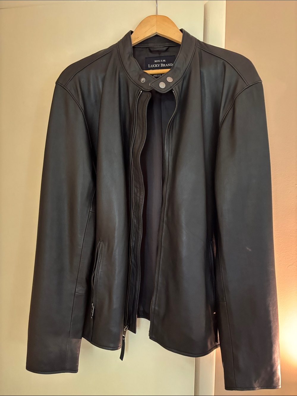 Men’s Lucky Brand Black Leather Bomber Jacket 2 XL